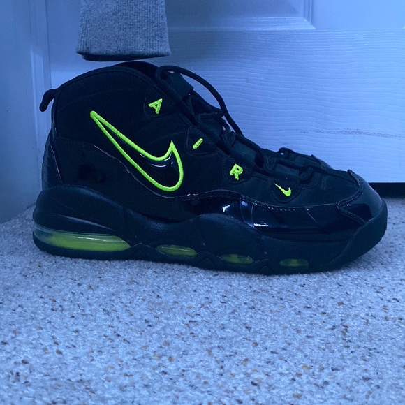 Nike Air Uptempo ‘Black Volt’ - Picture 1 of 4